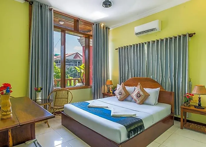 Side Walk 3* Siem Reap